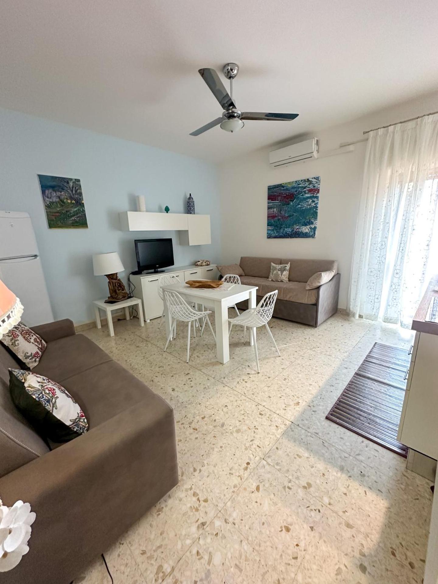 Kalos Apartments Милаццо Экстерьер фото